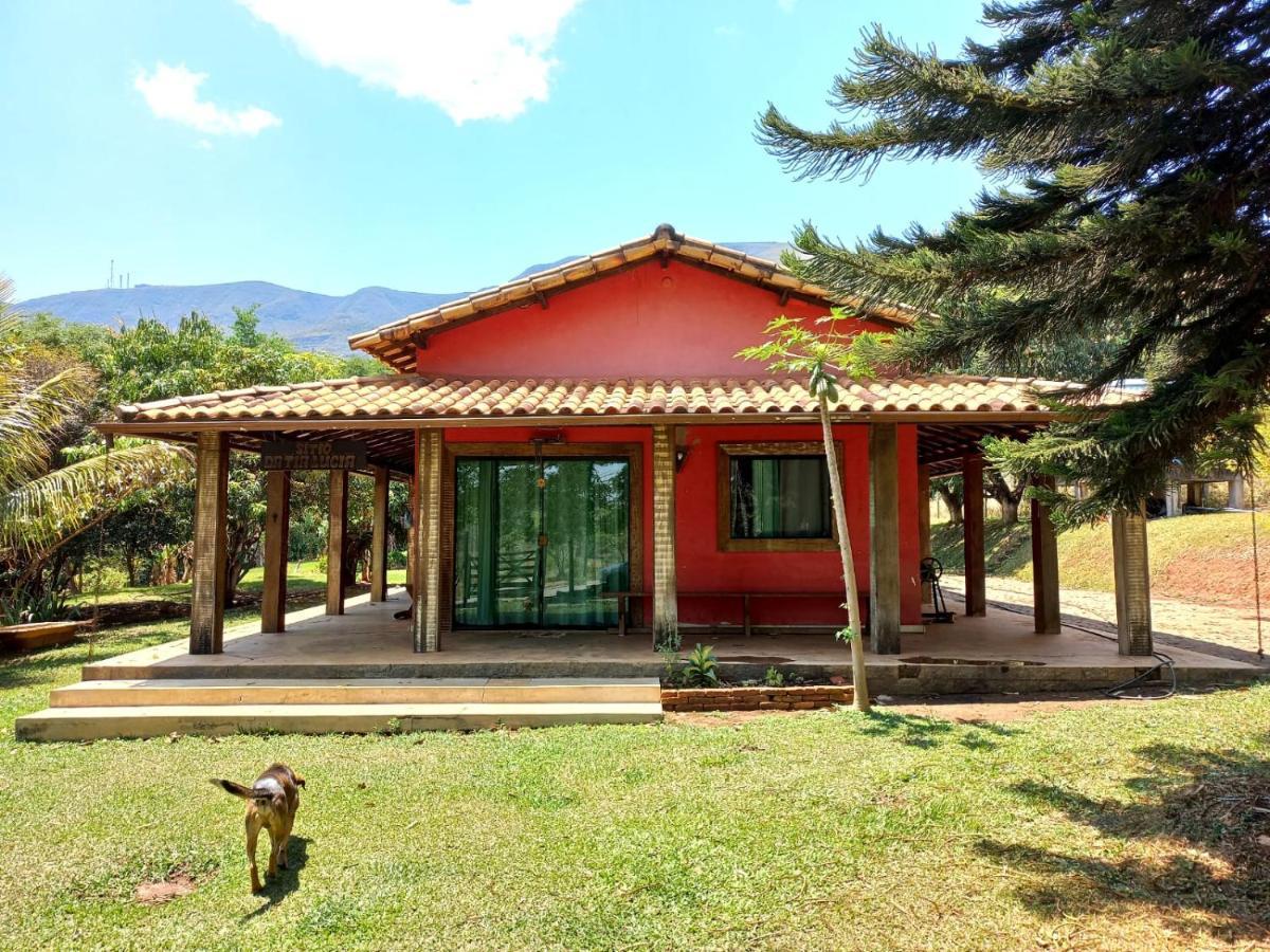 布鲁马迪纽Sitio Da Tia Lucia Perto Da Montanha别墅 外观 照片